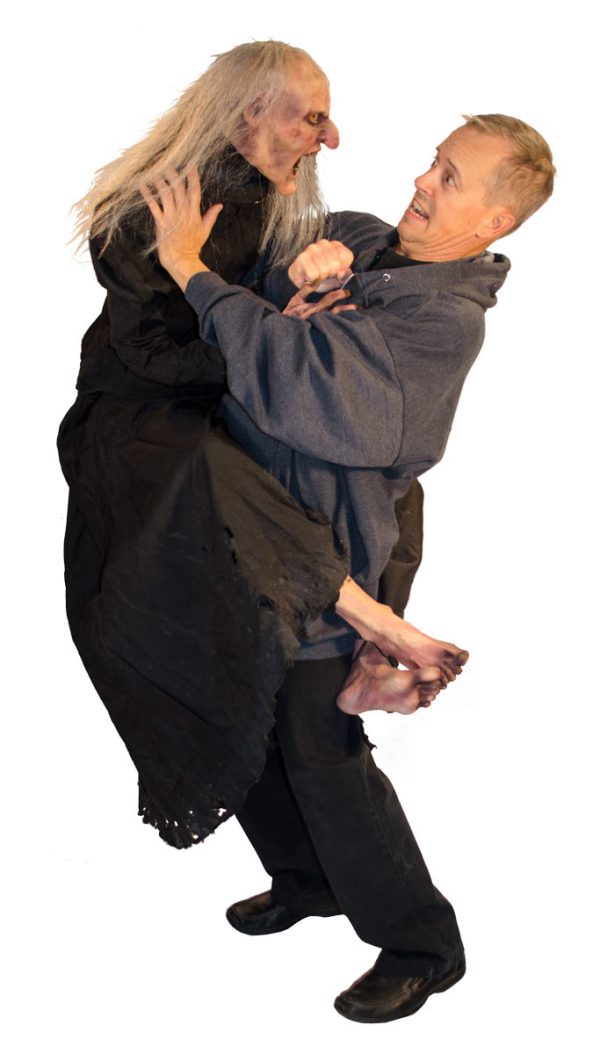 Hagitha the Witch Puppet - Image 3