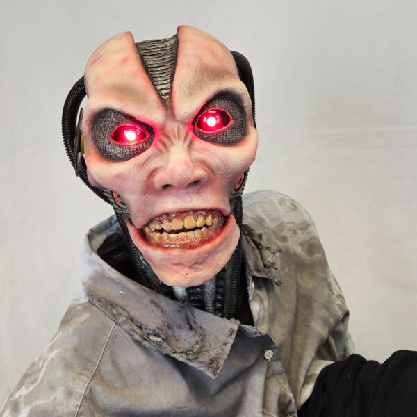 Cyborg Zombie Puppet Premium - Image 8