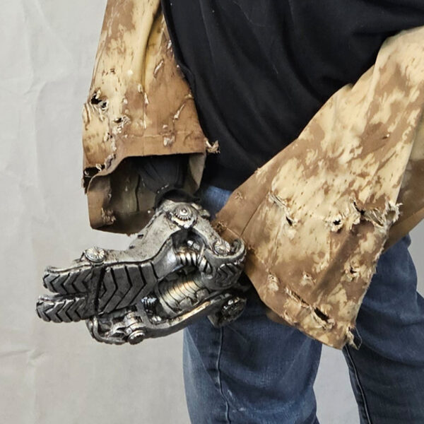 Cyborg Zombie Puppet Premium - Image 7