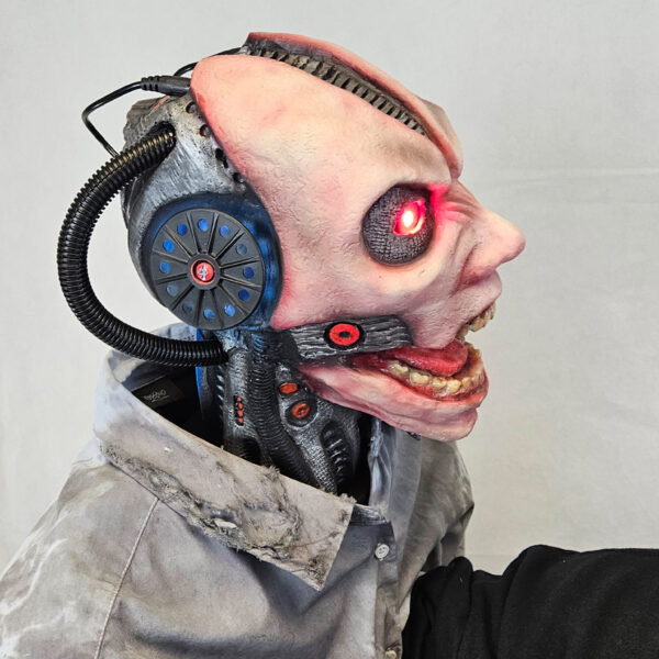 Cyborg Zombie Puppet Premium - Image 2