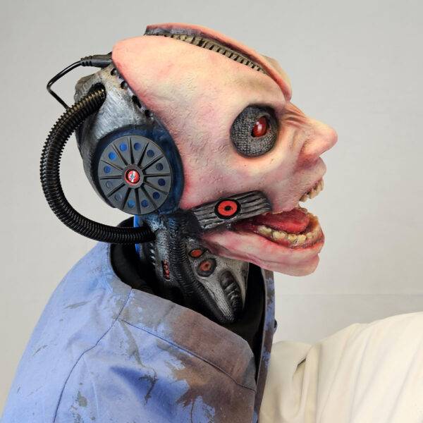 Cyborg Zombie Puppet Premium - Lab Version - Image 3